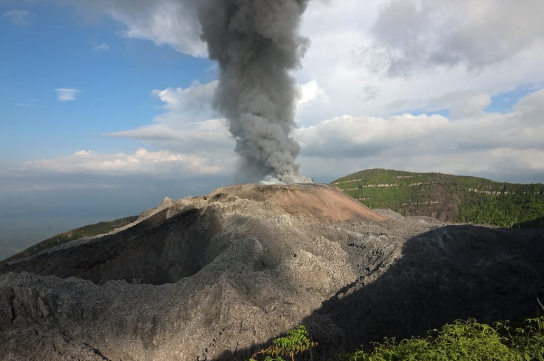 Gunung Ibu